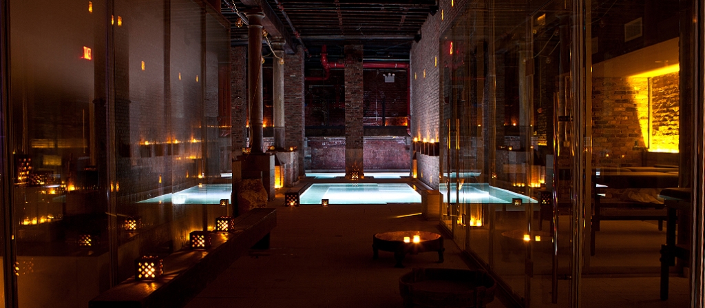 Art & Creativity Trend: At Aire Ancient Baths (NYC) you can float in the magical underground thermal pools serenaded by live flamenco guitar. Source: Aire Ancient Baths