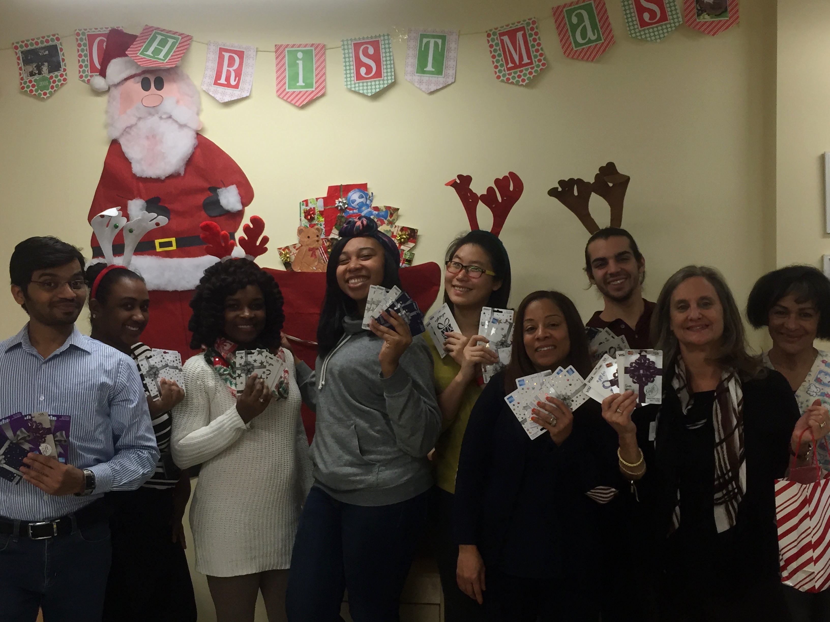 Fareportal employees deliver gifts to Covenant House