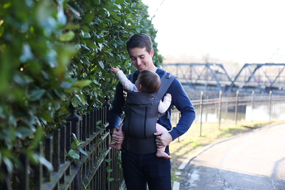 Foldable padded built-in headrest and sleeping hood to keep baby as comfortable as possible.