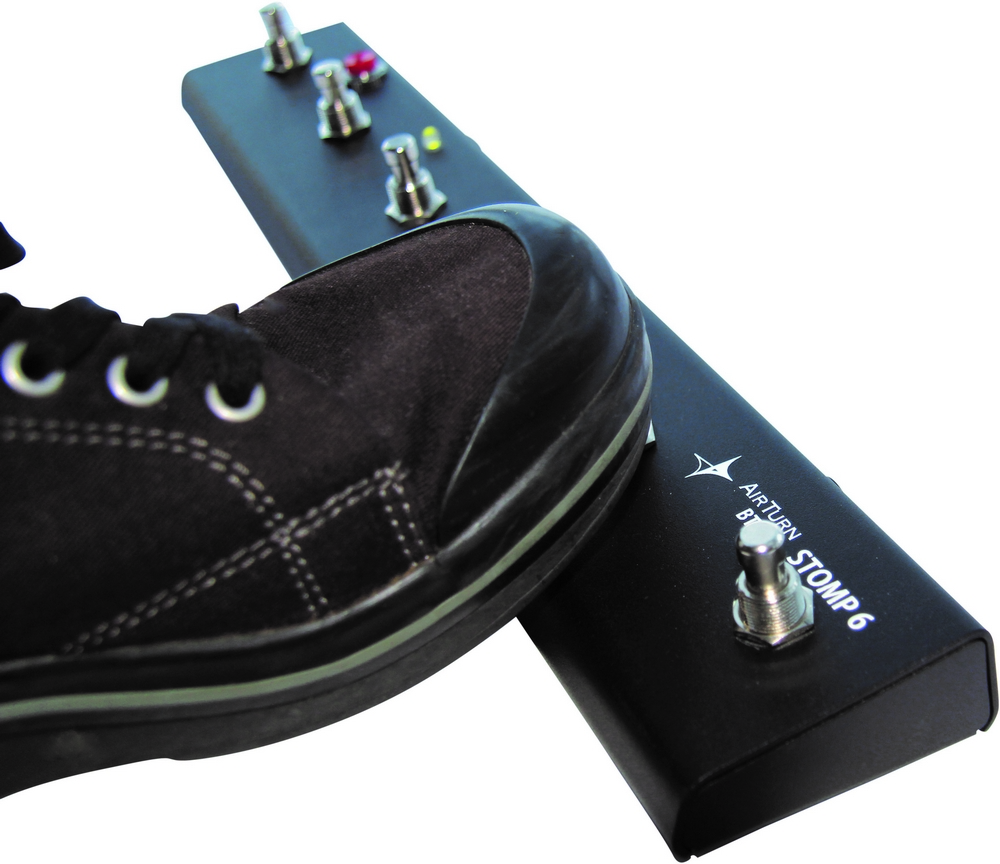 AirTurn STOMP 6 with Shoe