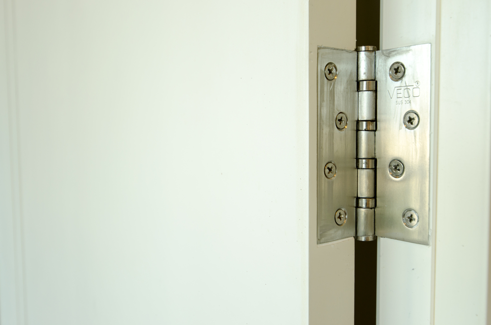 The Hinge Lock is a new type of lock that holds the door in place so it can’t be opened from the outside.