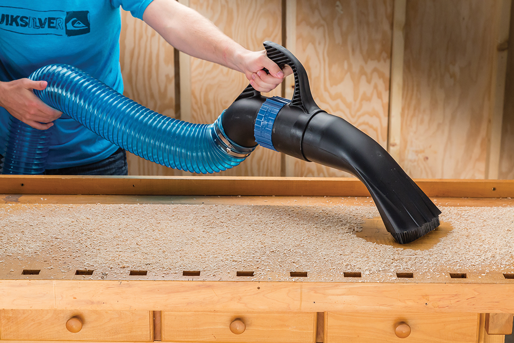 The Dust Right Quick-Fit Shop and Tool Set lets you quickly tap into the two primary uses of the Quick-Fit system: shop cleanup and dust collection.