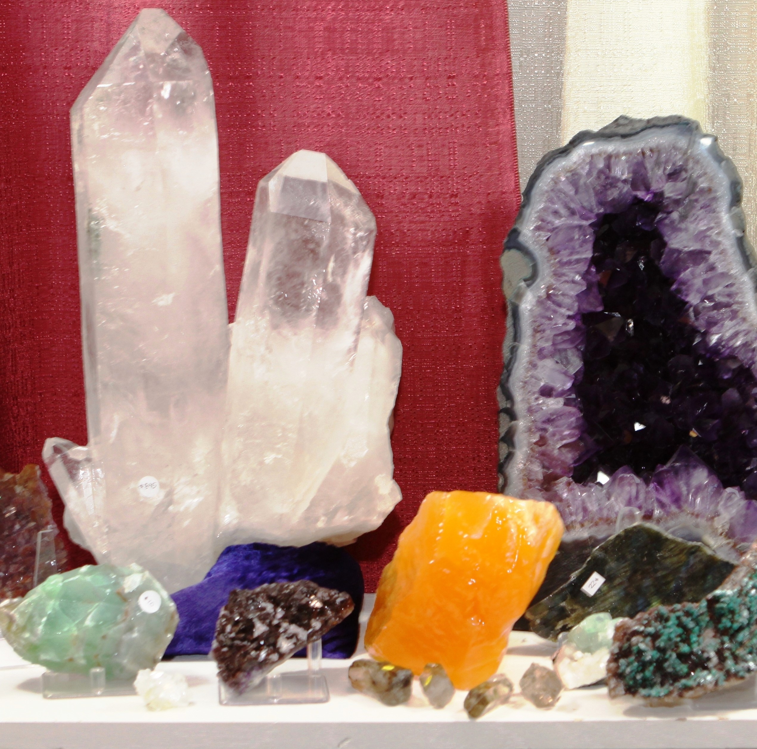 Geodes and crystals at Victory of Light.