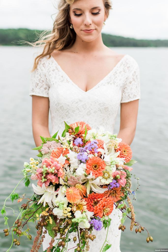 In the hands of an inspired colorist, vivid annuals and perennials that you might find at the Farmers' Market can comprise a beautiful bouquet, hand-tied with natural jute. Designed by Andrea K. Grist