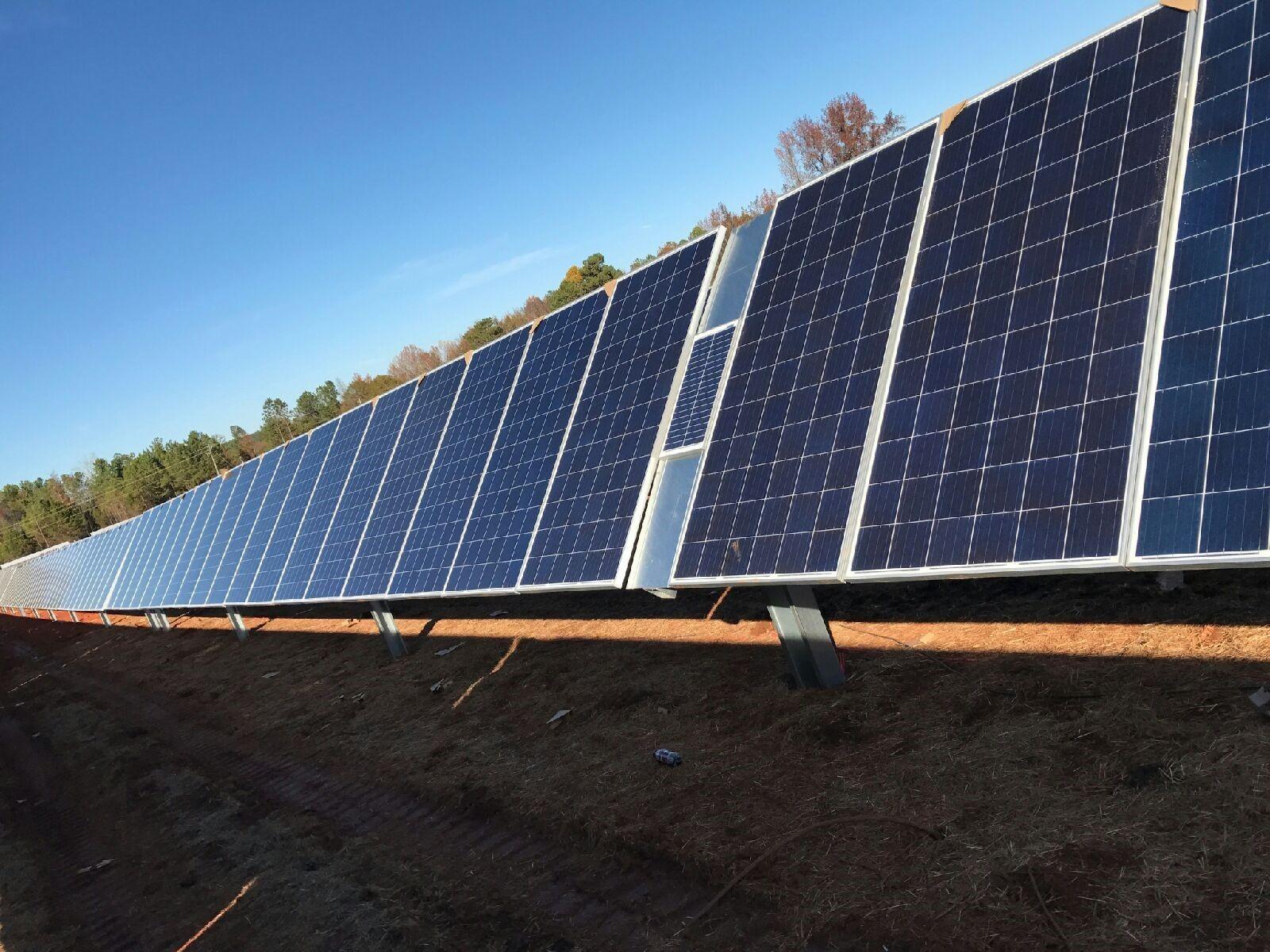 Headquartered in Austin, TX, HCS Renewable Energy is the fastest growing solar subcontractor within staffing - focused 100% on utility scale, ground-mount solar projects.