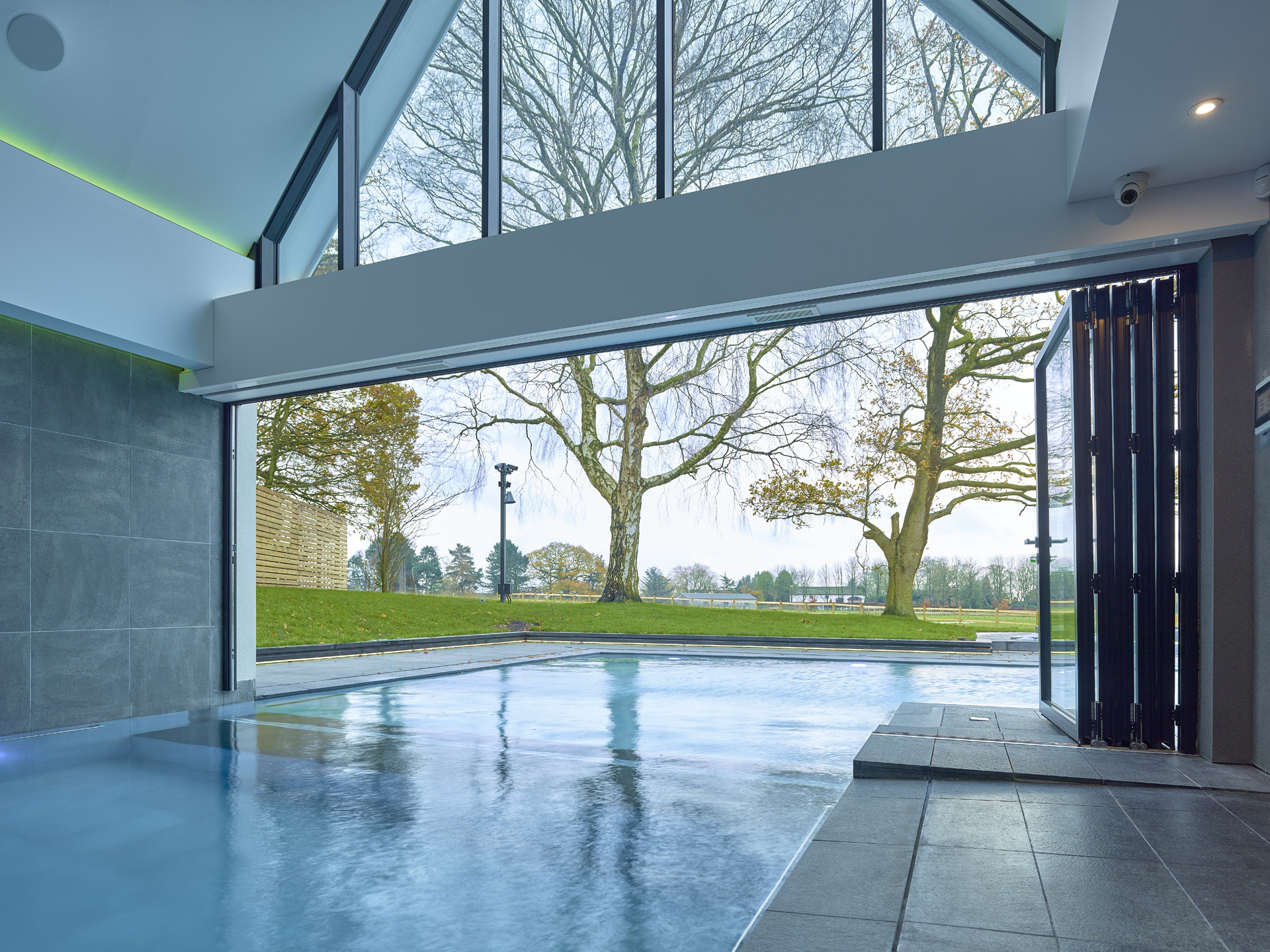 SPATA - Outstanding Pool of the Year - Portrait Pools and Enclosures