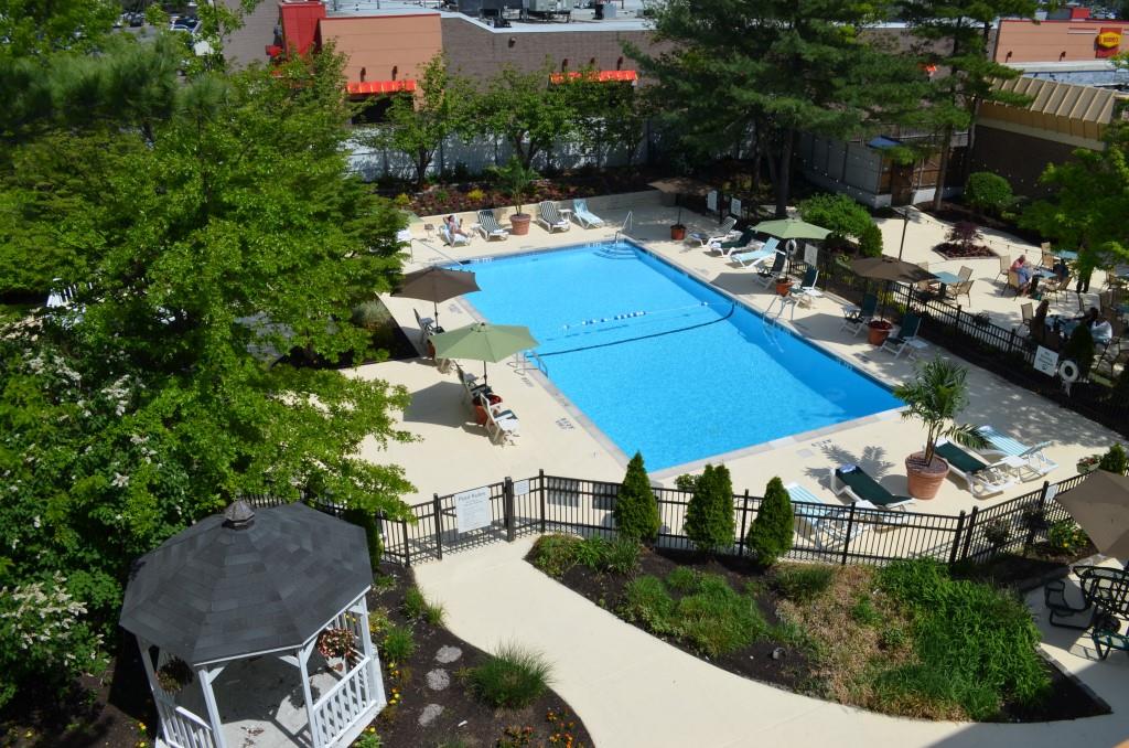 Courtyard & Pool Overview