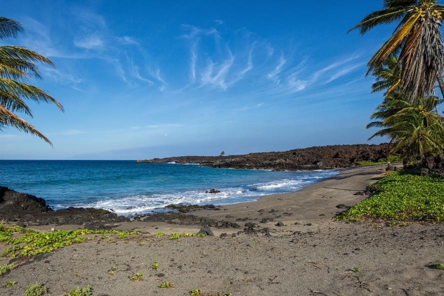 With six miles of Pacific Ocean frontage, the crowning jewel of the site is Pohue Bay, one of the most pristine bays in all of the Hawaiian Islands.