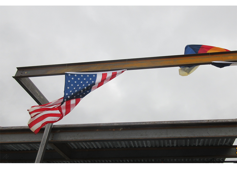 Inova II Office Topping Out