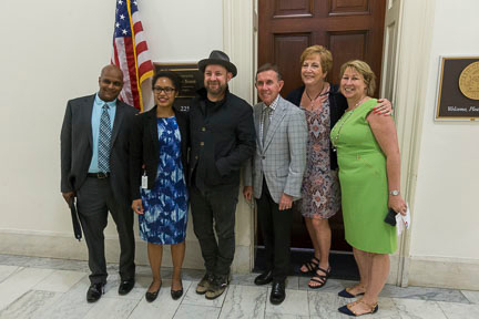 NAfME's 2016 Hill Day: CMA Foundation and country artist Kristian Bush join NAfME on Capitol Hill to advocate for music education. Photo: Mark Finkenstaedt.