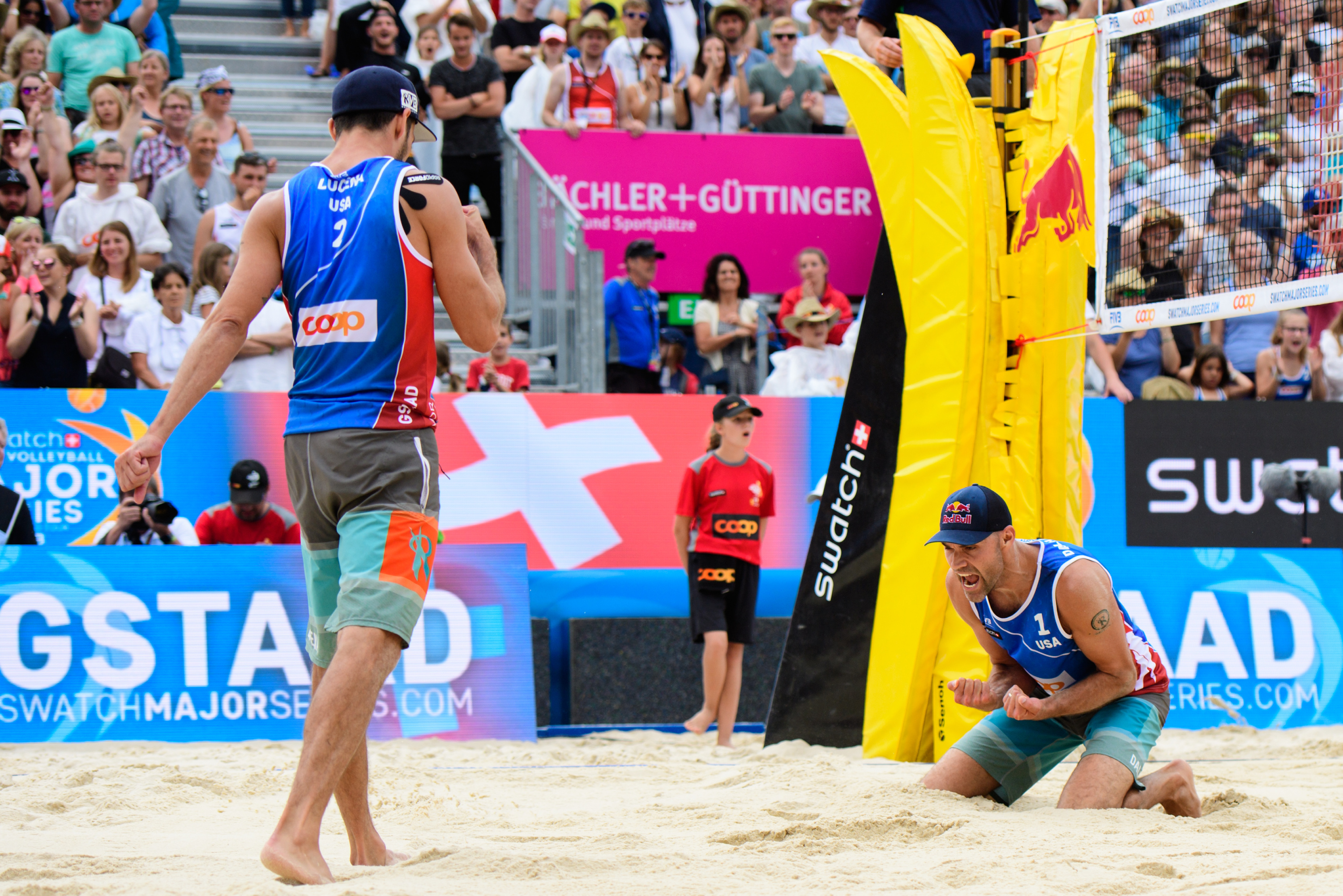 Nick Lucena (left) and Phil Dalhausser (right) celebrate their Gold Medal victory at the FIVB World Tour Gstaad Major.