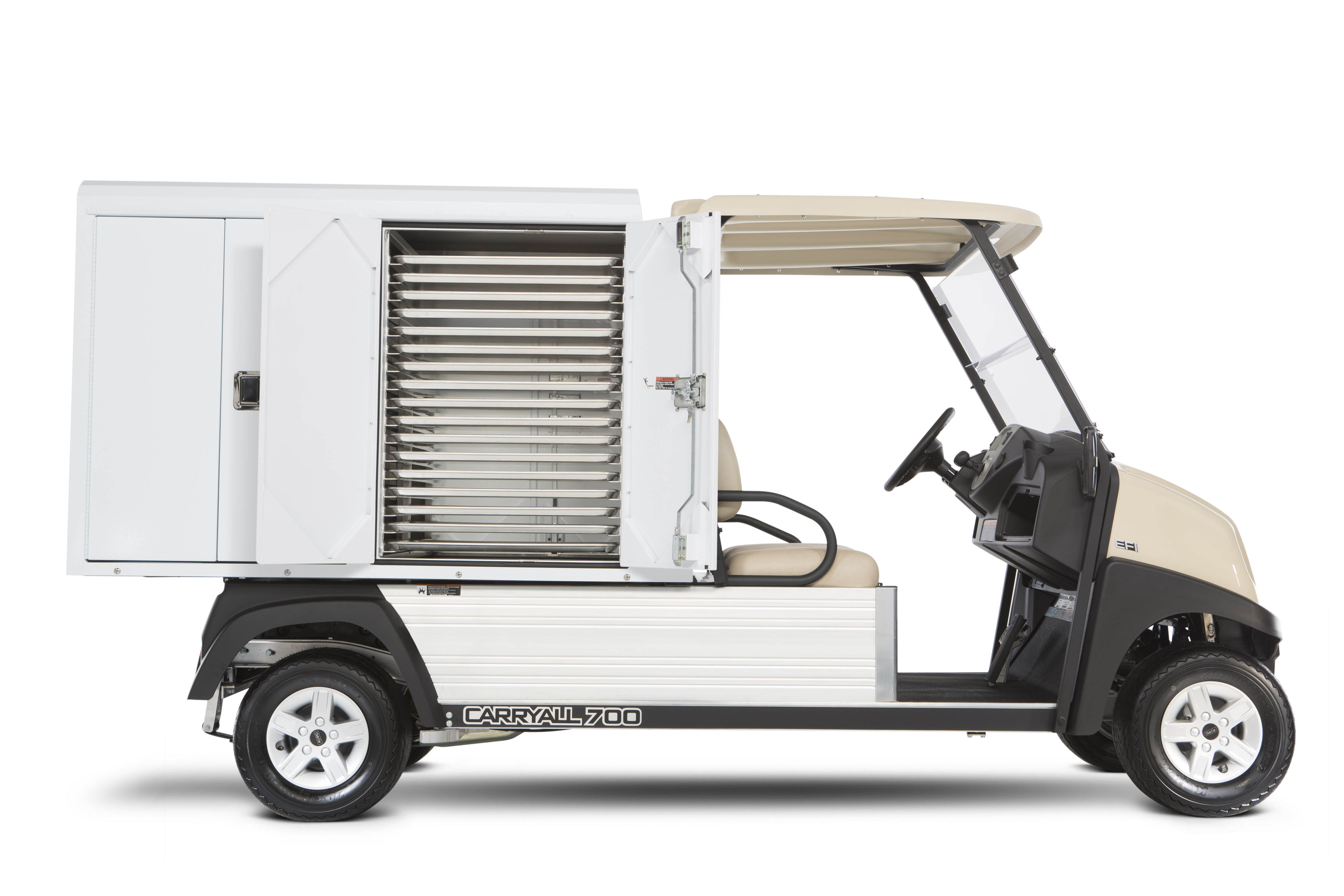 The Carryall 700 Food Service Vehicle gives your teams everything they need to secure and transport food across your site.