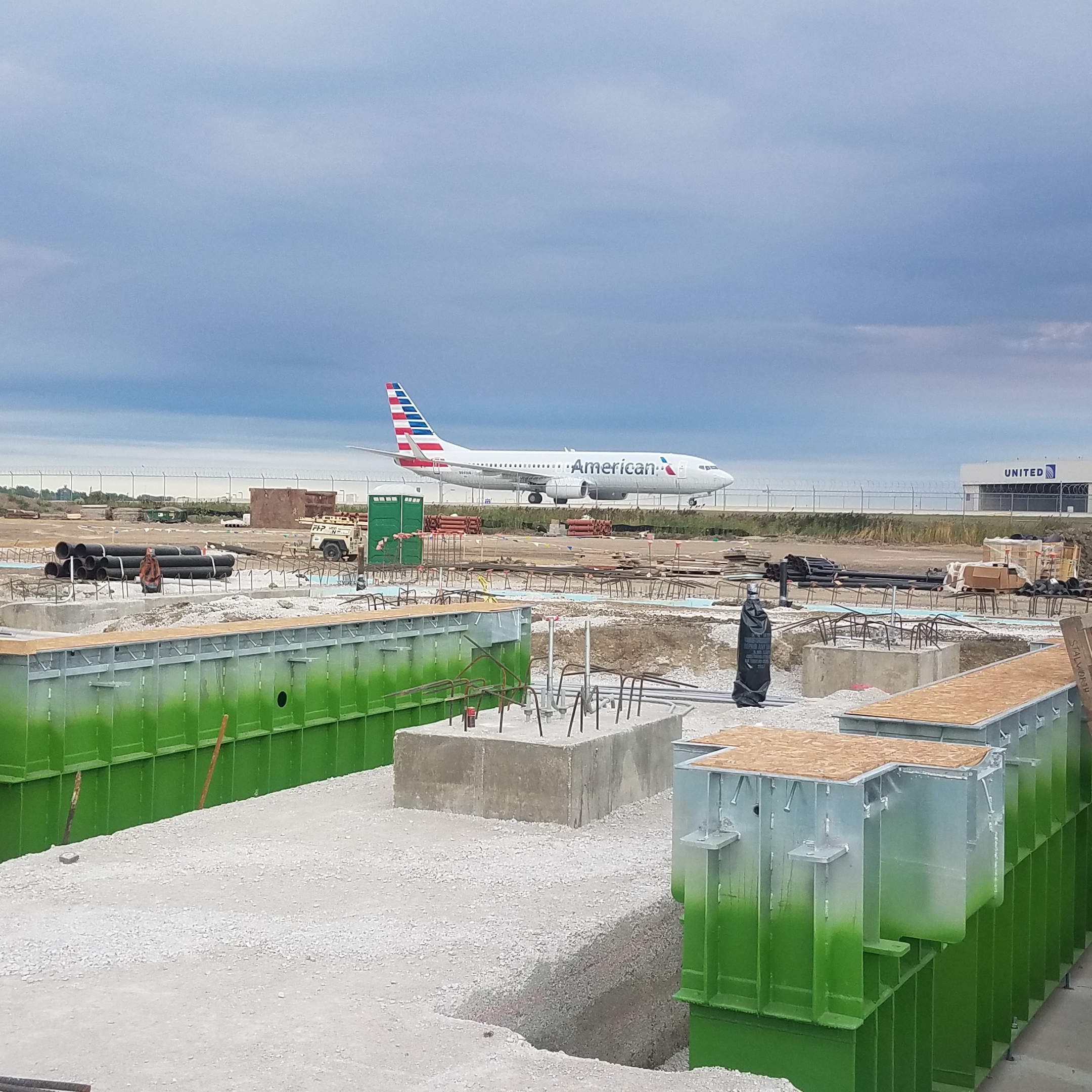 American Airlines Selects Stertil-Koni DIAMONDLIFTs for new maintenance facility at O'Hare International Airport, Chicago