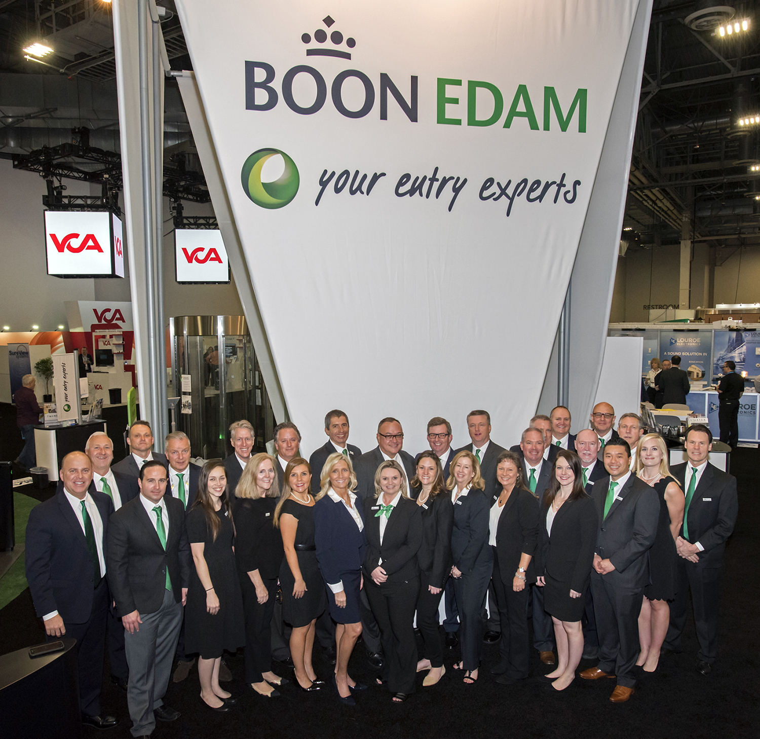 Your Boon Edam entrance professionals ready to receive you at ASIS