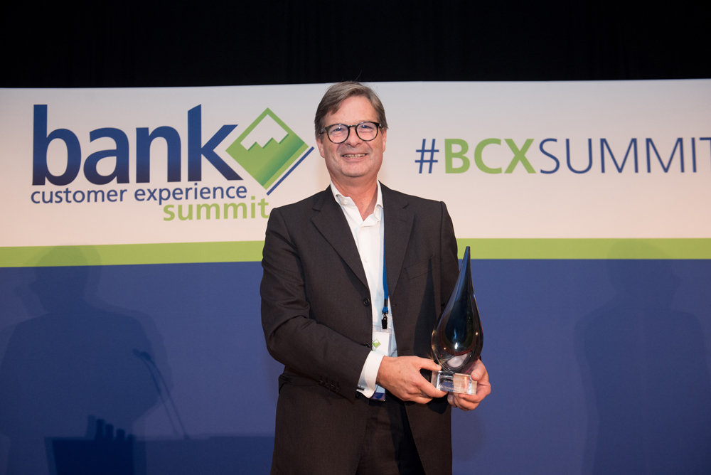 Sergio Magalhães, Director of Branch of the Future Department at Millennium bcp, accepted the award for Best Branch Experience (international bank).