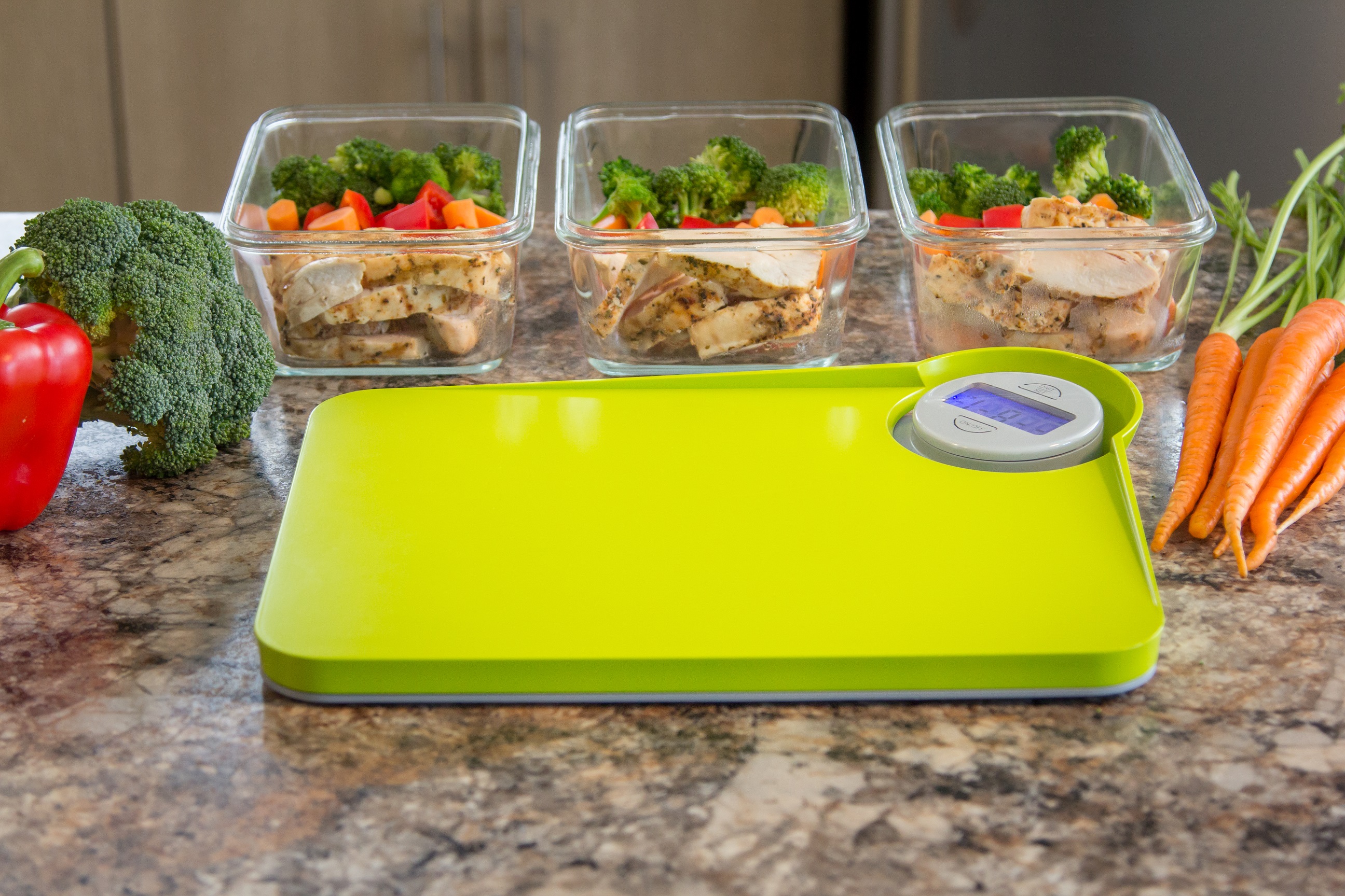 The NutriScale Board combines the functionality of a kitchen scale with a cutting board.
