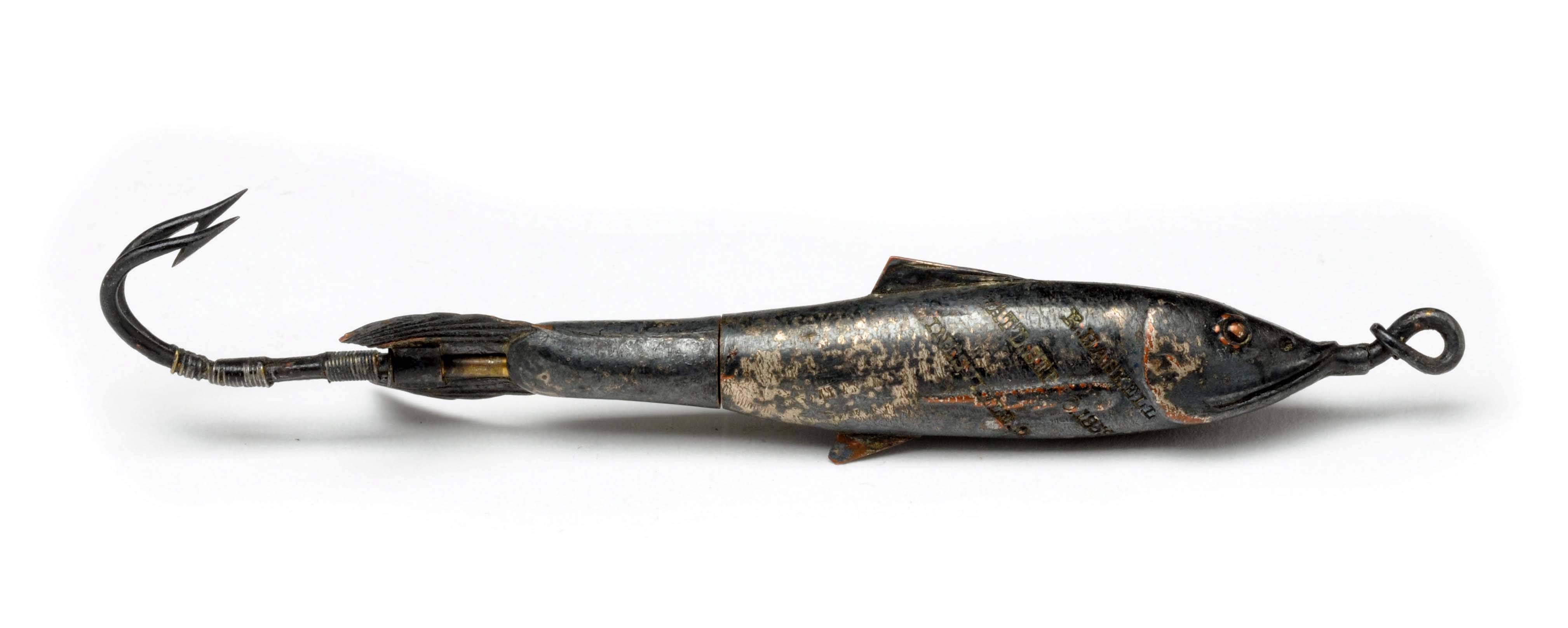 1859 Riley Haskell Minnow, estimated at $15,000-20,000.