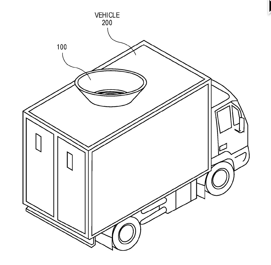 Olaeris patent 9,764,652 for auto-docking and recharging on vehicles