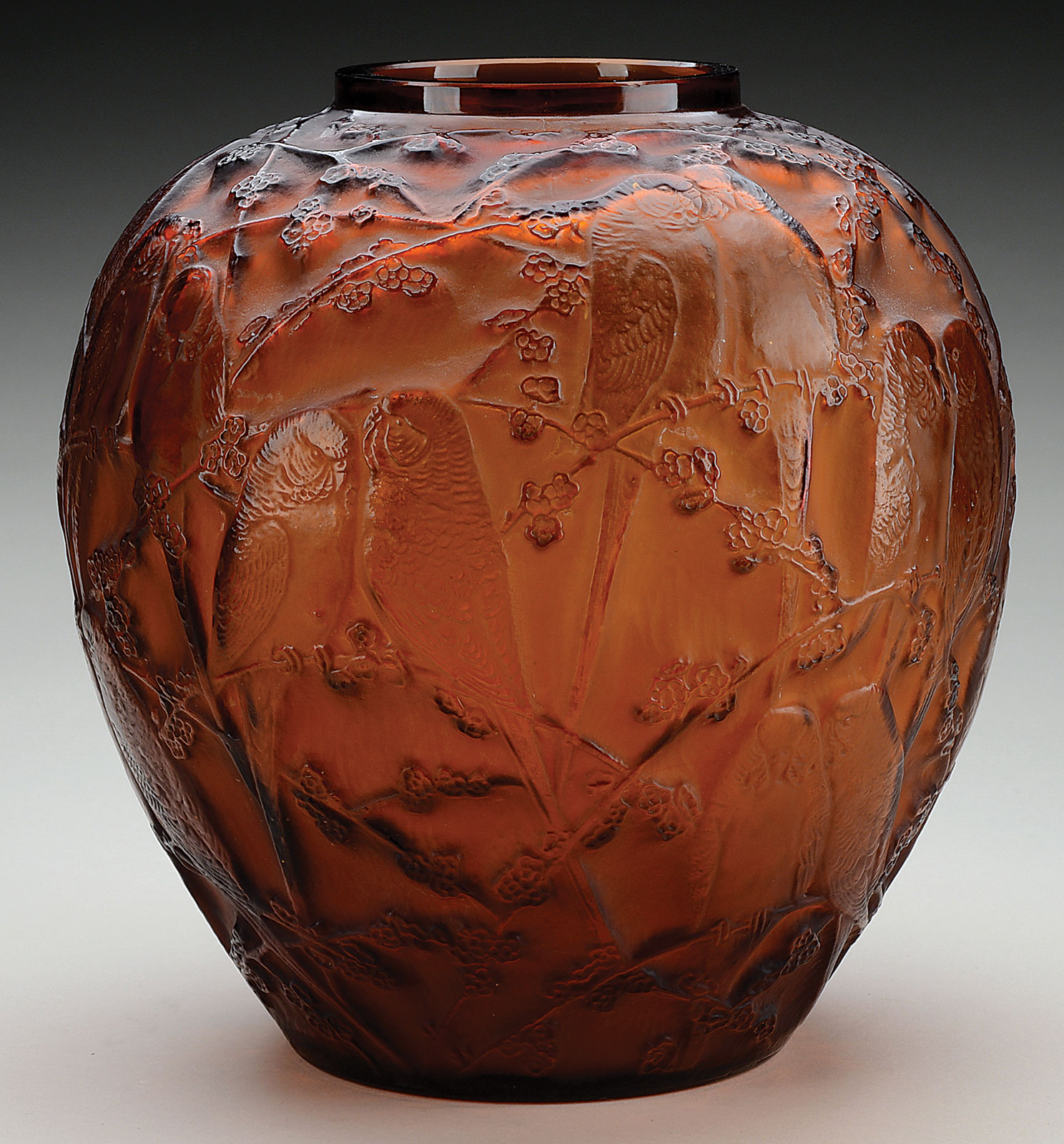 R Lalique Perruches Vase, estimated at $10,000-15,000.