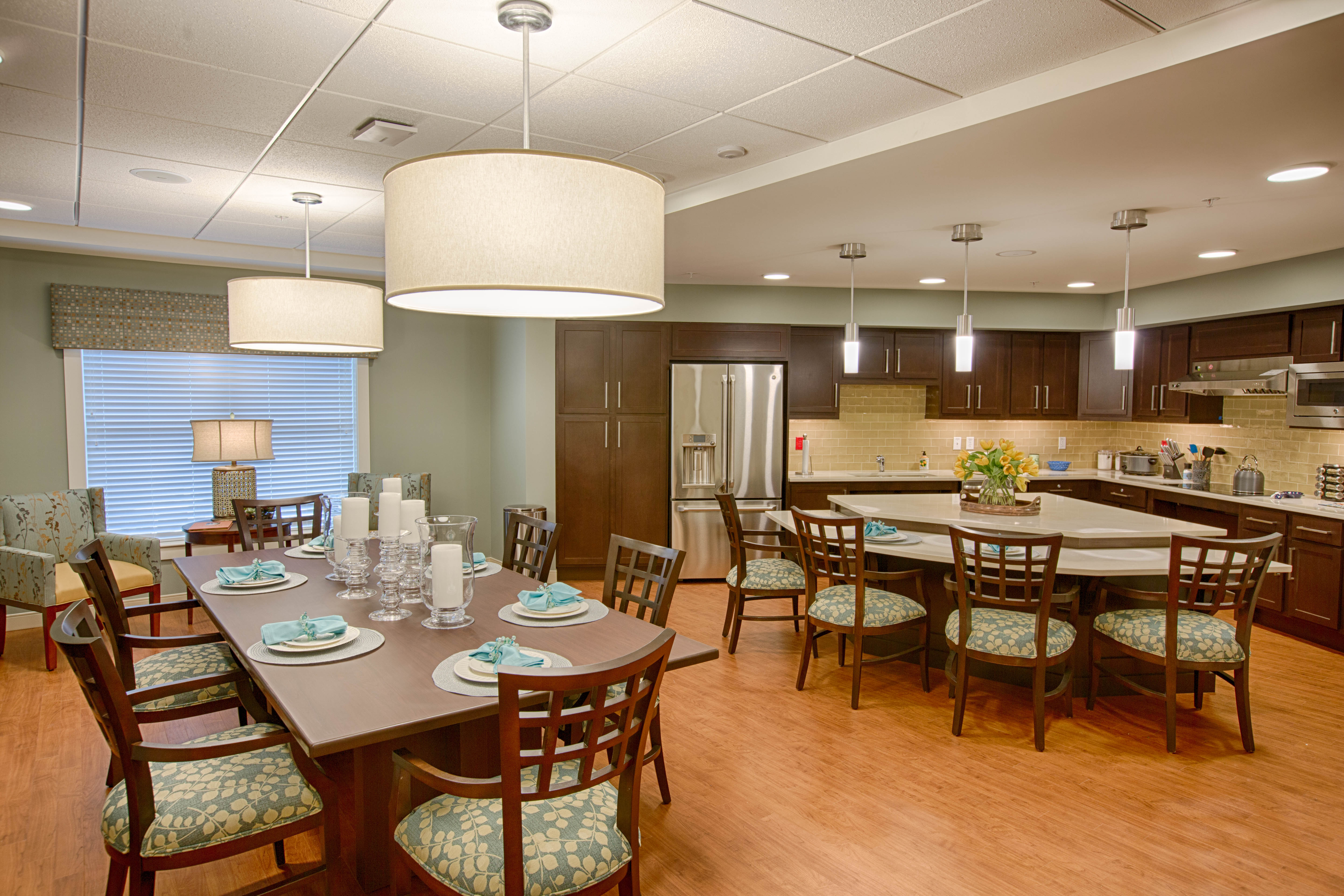 The Branches offers a family dining room where residents can celebrate birthdays and holidays and connect with friends and loved ones. Photo courtesy of David Udelsman.