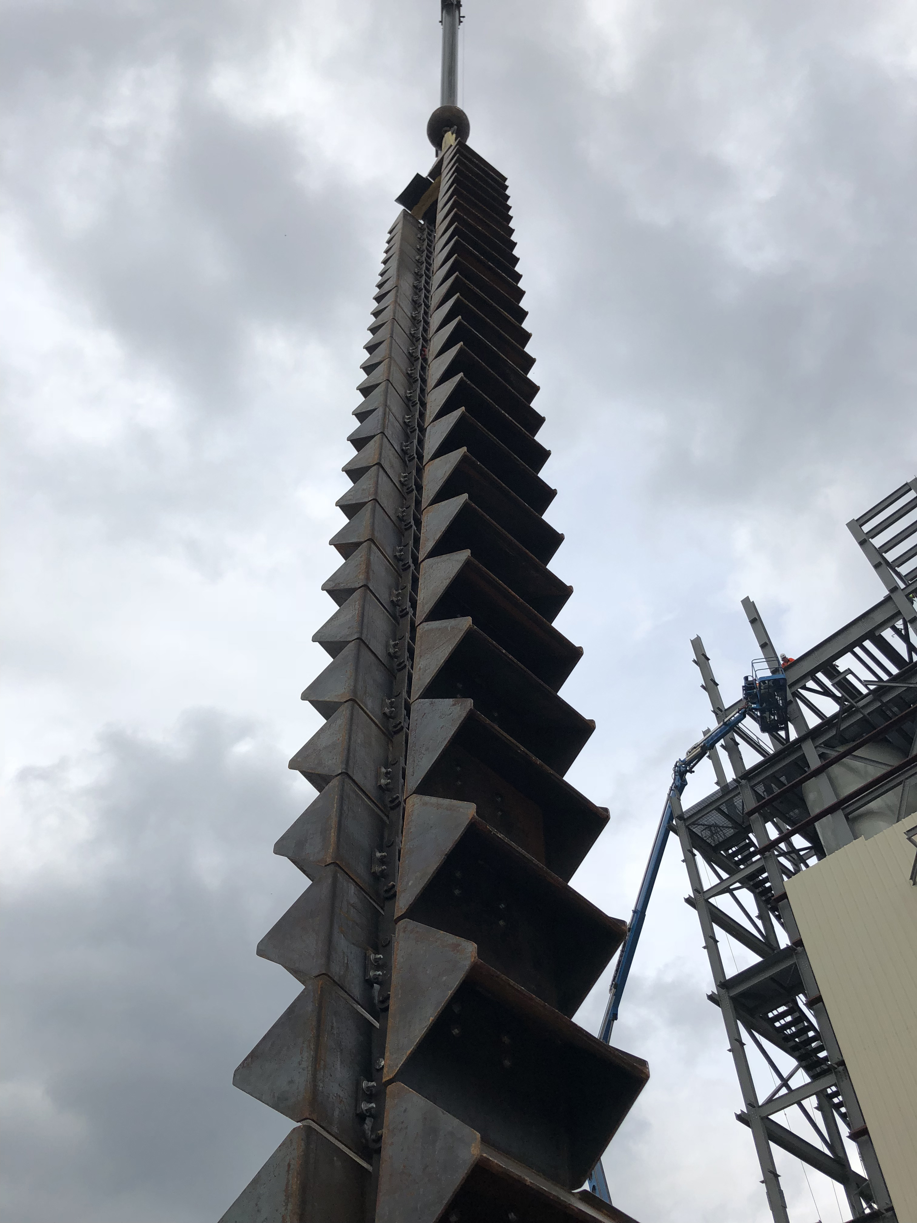 A bucket elevator that takes the aggregates from the dryer to the silos.