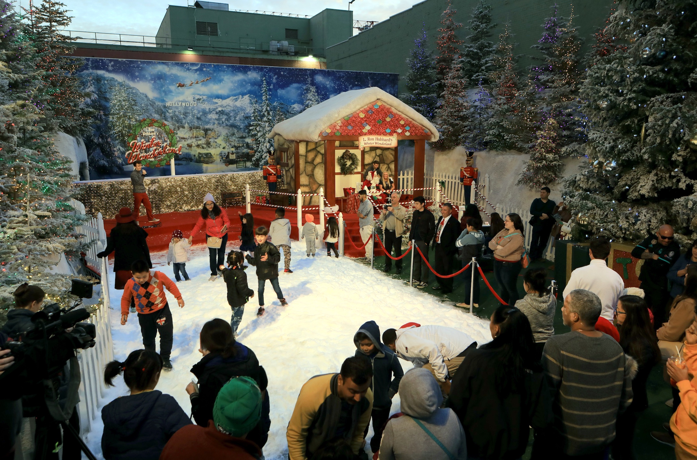 It's snowing at L. Ron Hubbard's Winter Wonderland, Hollywood, CA