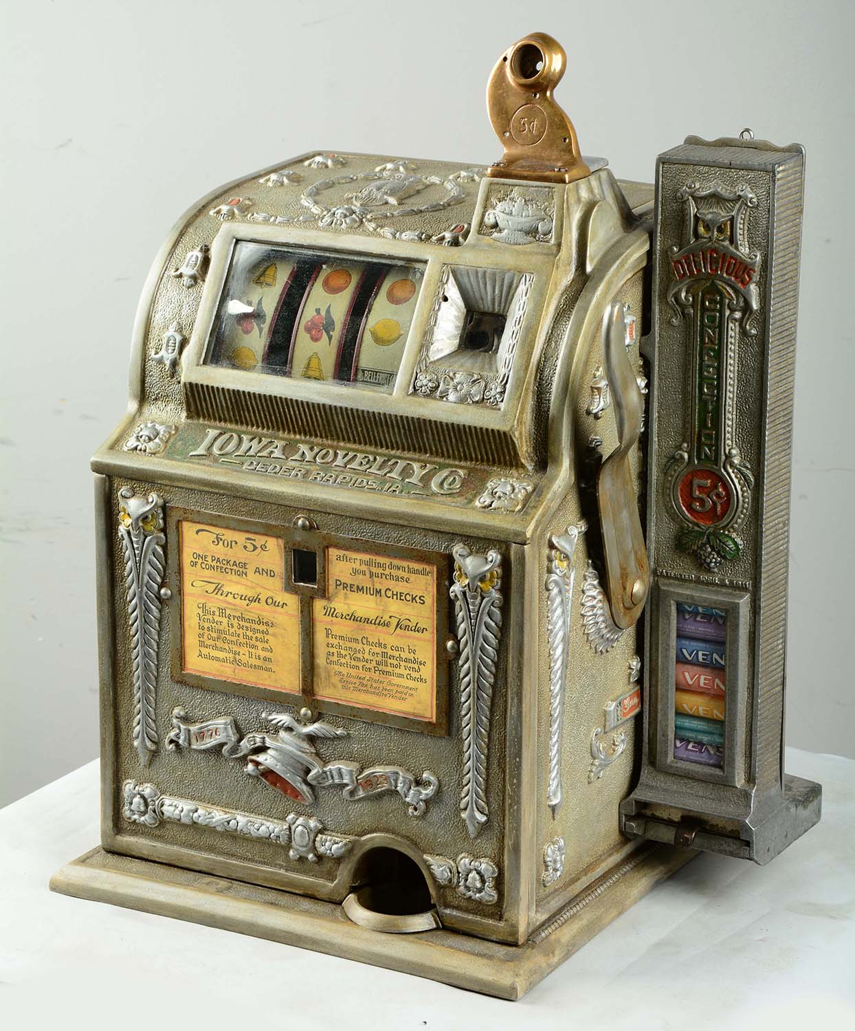 5¢ Mills Regular O.K. Mint Vender Slot Machine, Estimated at $3,500-4,500.