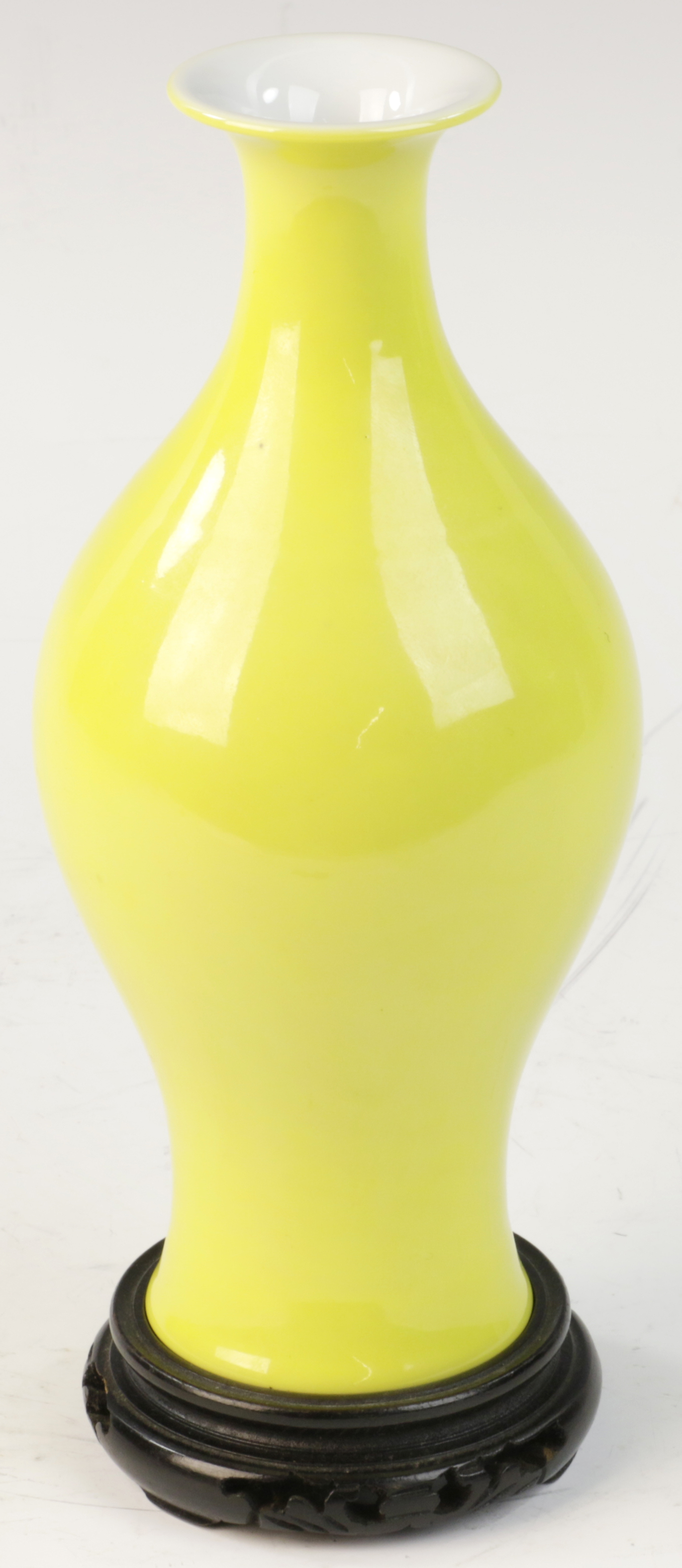 Chinese Qianlong Lemon Glazed Vase