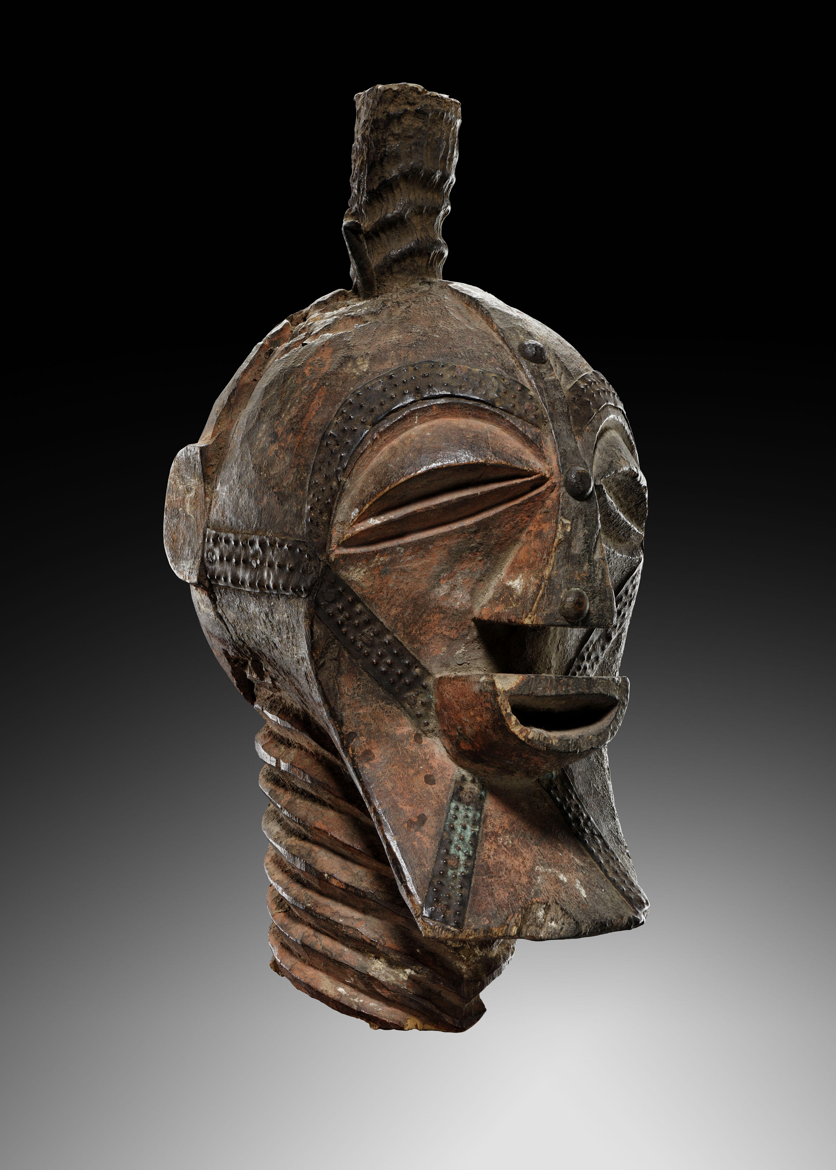 Songye Figure, Democratic Republic of Congo Late 19th Century Wood, metal, horn courtesy of Didier Claes, Brussels