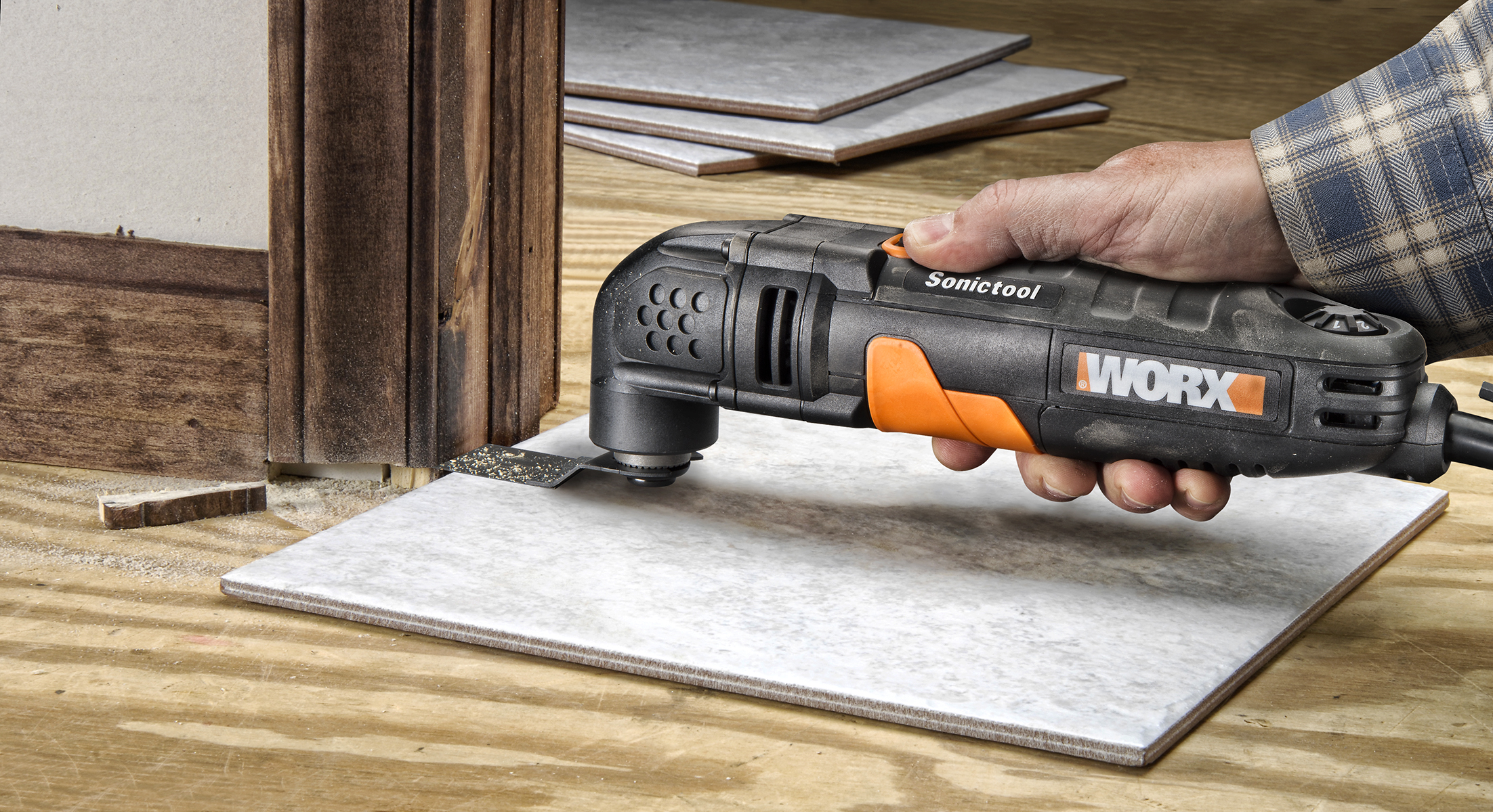 WORX 3.0 Amp Oscillating Tool handles projects requiring cutting, sawing, sanding, scraping, rasping, polishing, shaping and removal of hardened grout and adhesives.