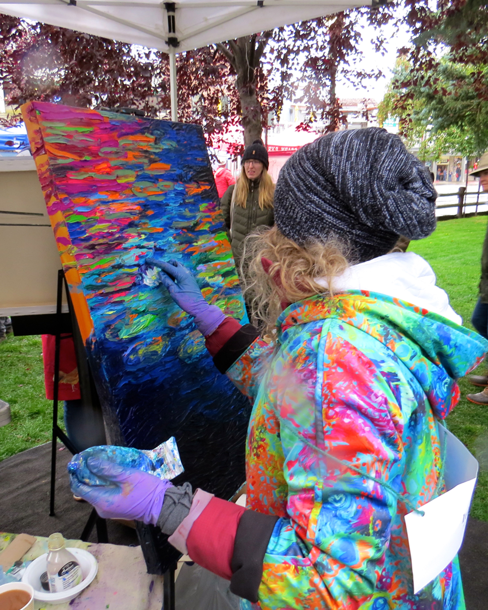 The QuickDraw event, a Jackson Hole Fall Arts Festival favorite, brings artists outdoors on the Town Square where they complete works in 90 minutes before the pieces are auctioned off to a live crowd.