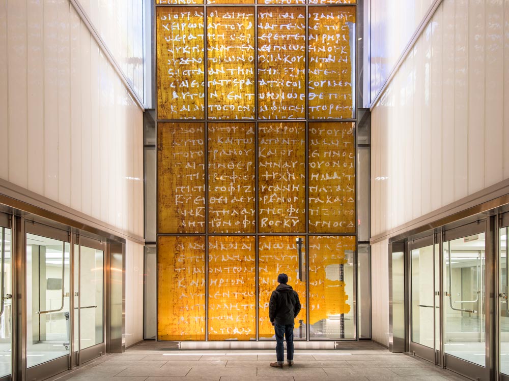 This photograph shows the Museum’s front entrance where Bendheim’s Clarissimo™ channel glass is used above the doors on both sides of the lobby area.