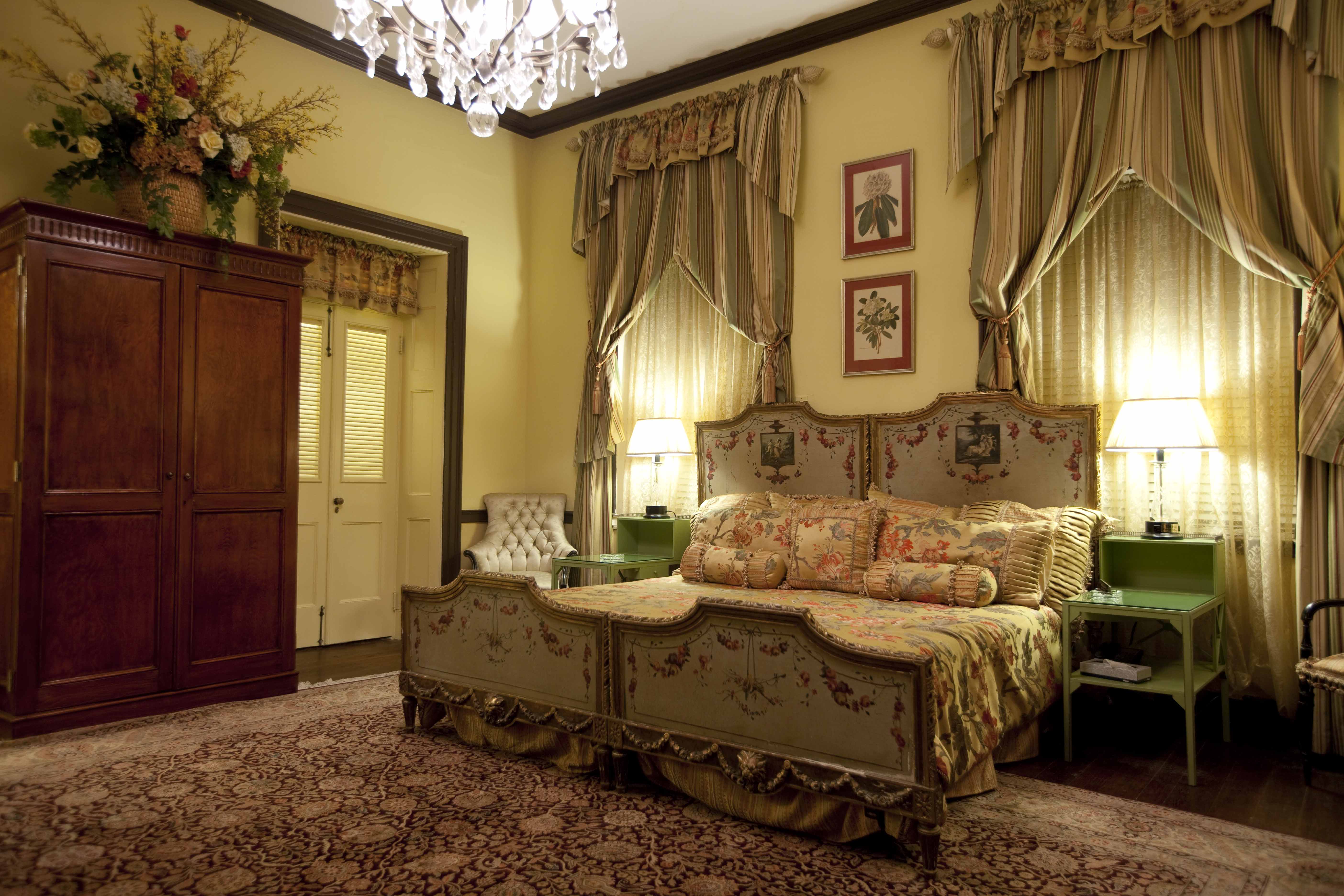 Graycliff Hotel’s 20 rooms and suites are elegantly appointed with antiques and luxury amenities.