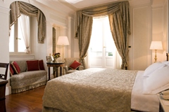 Deluxe Roome at Hotel Mediterranoe