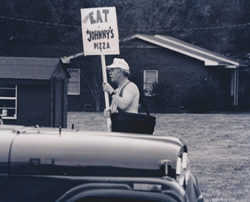 Johnny's Pizza House Inducted into Pizza Hall of Fame Photo