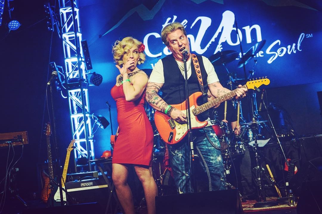 Angie and Joe Finley, The Swansons are a husband-wife country rock duo based in Southern California   Performance at The Canyon Agoura Hills CA