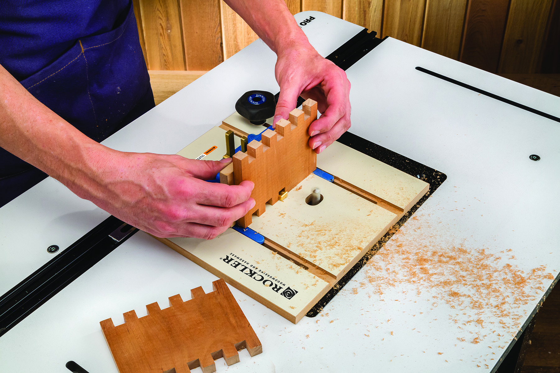 This jig uses precision-machined solid brass indexing keys to ensure uniform finger spacing and an airtight fit.