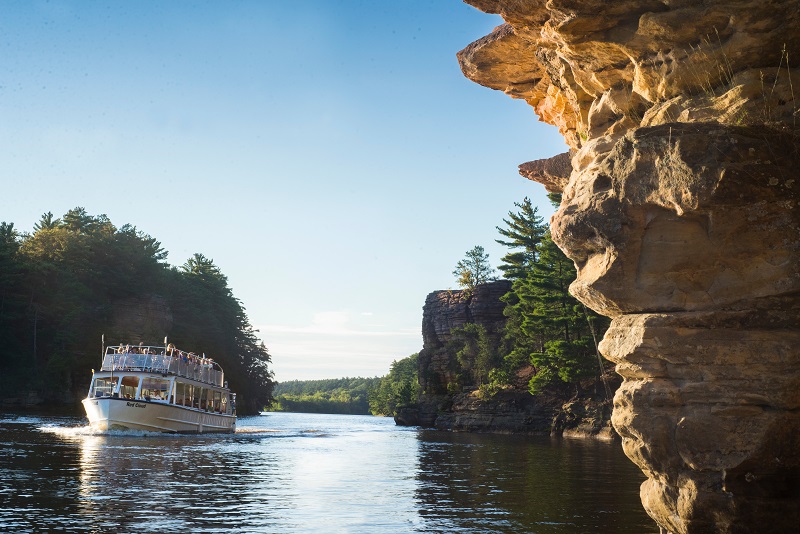 Passengers are treated to spectacular views on Dells Boat Tours.
