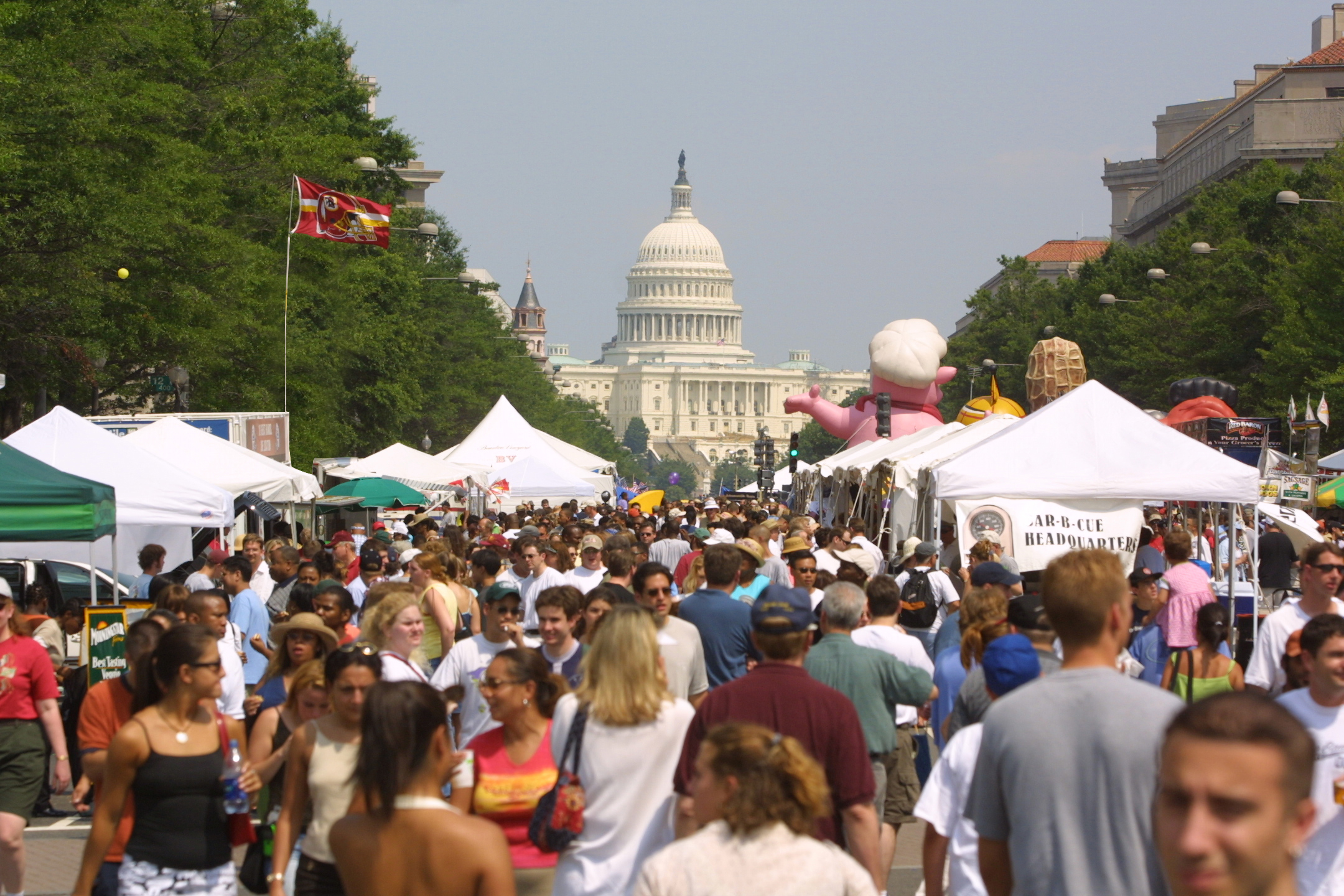 The 2018 Giant® National Capital Barbecue Battle is heating up to be the biggest and best tasting yet, so mark your calendar for June 23rd and 24th and bring the whole family to DC’s favorite celebrat