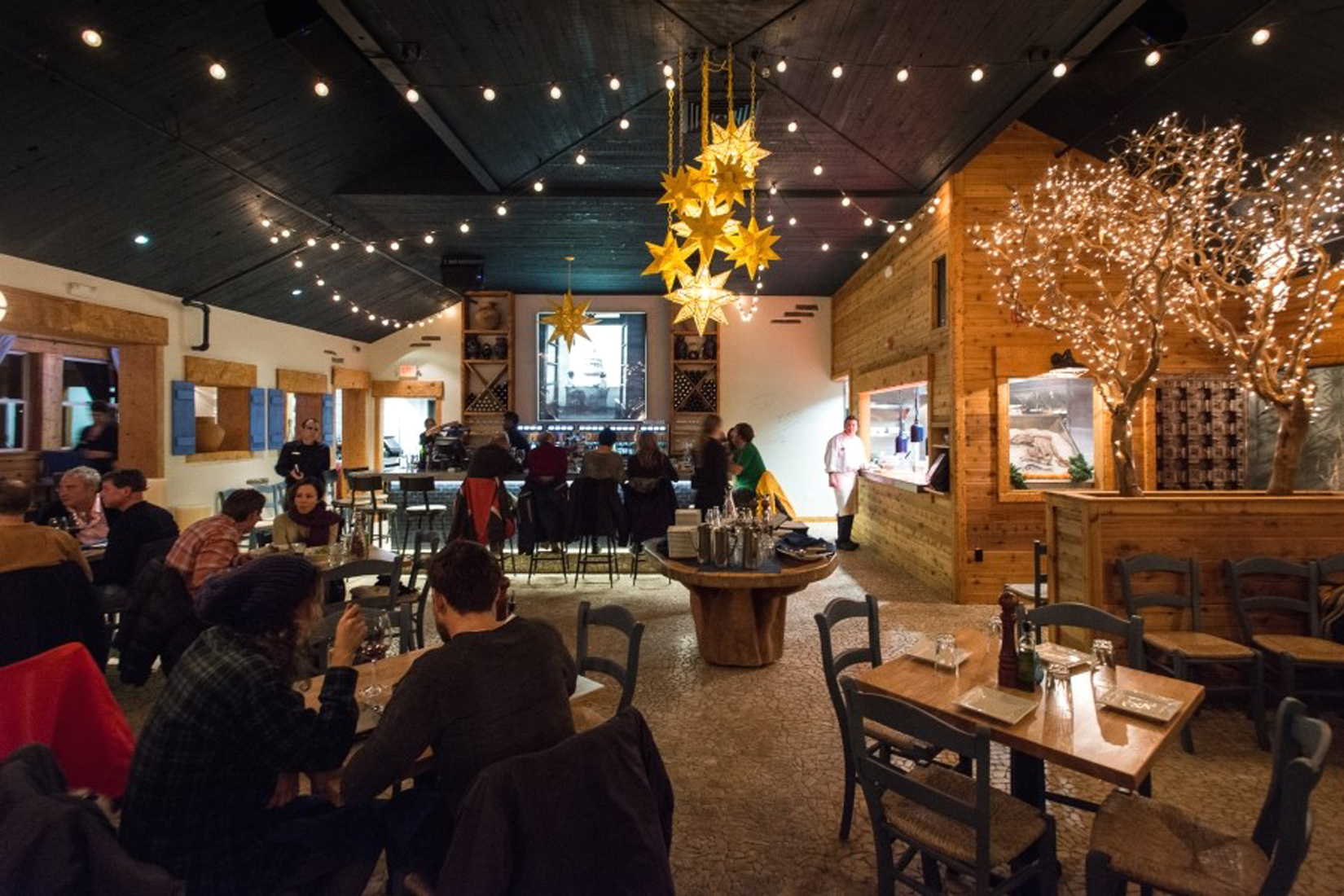 Jimmy’s Taverna at the Sierra Nevada Resort & Spa in Mammoth Lakes boasts an award-winning wine list that pairs unexpected offerings from Syria, Greece and Lebanon with the Mediterranean menu.