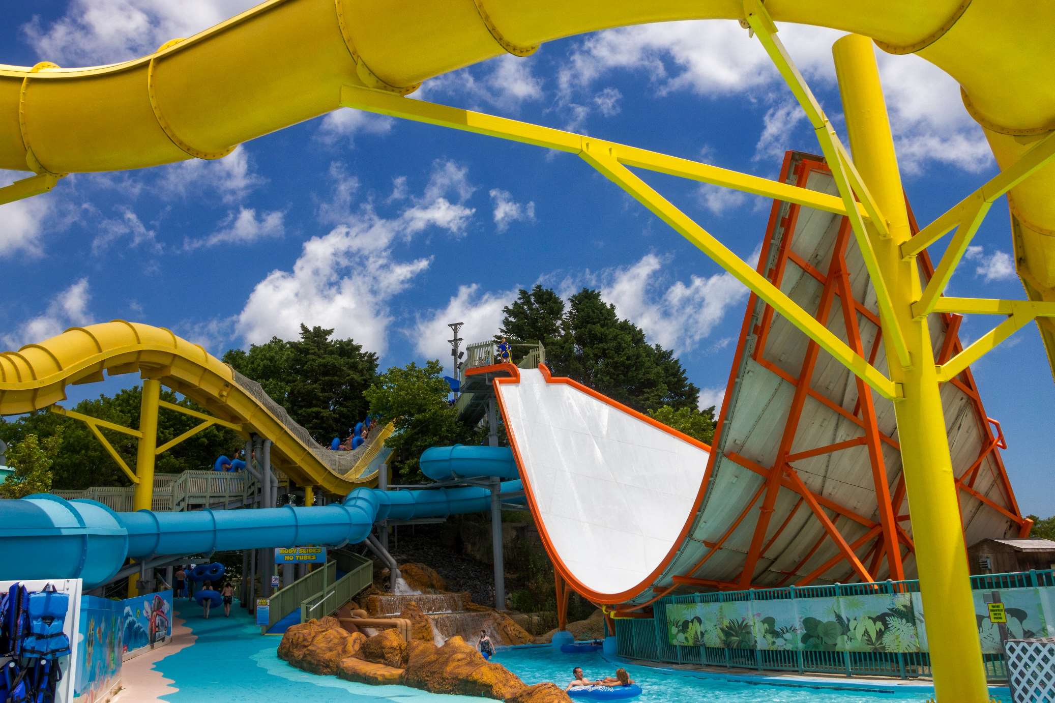 Jolly Roger's Splash Mountain Water Park