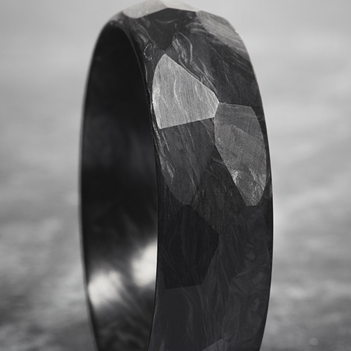 Faceted Carbon Ring by Carbon 6