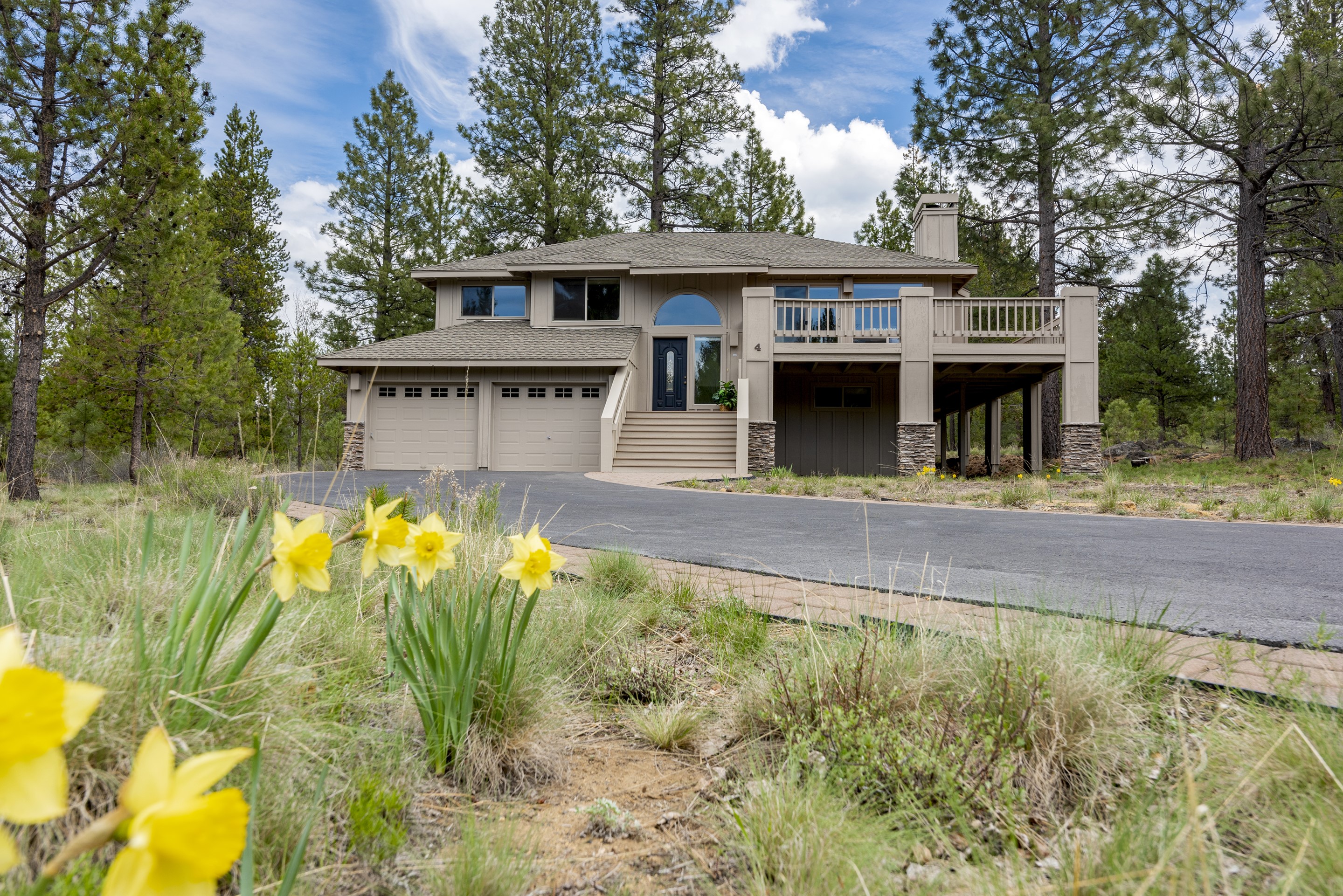 The Riley Group brings exquisite new listings to Cascade Sotheby's.