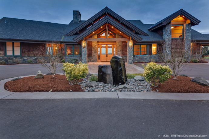 Michael Zhang listing with Cascade Sotheby's, Wilsonville, Oregon.
