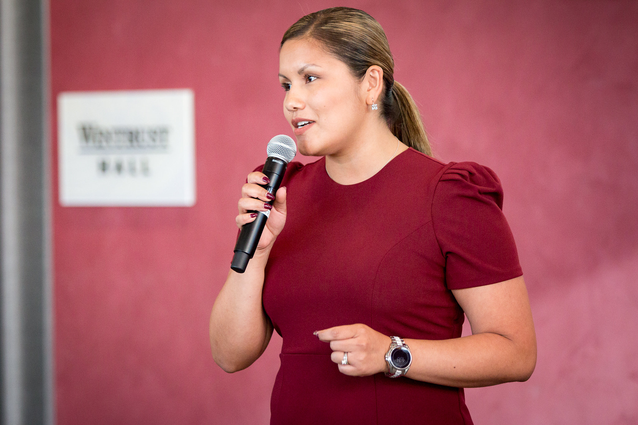 Grisel Maldonado, was awarded $15,000 toward her plan to expand the scope of Avanza Strategies, her educational program strategy consulting firm, to serve 20,000 students across 10 cities by 2020.