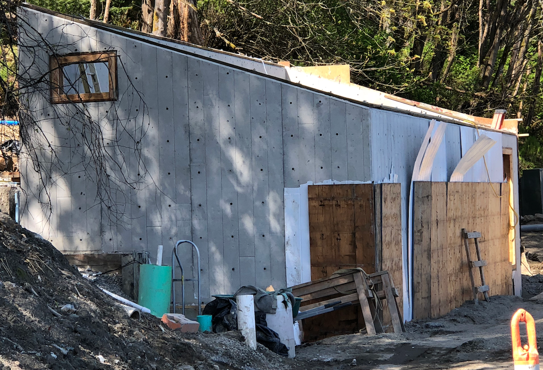 Standing up to seawater: By reducing concrete permeability, the PENETRON ADMIX-treated Pacific Seas Aquarium at the Point Defiance Zoo & Aquarium will keep saltwater out of the concrete matrix.