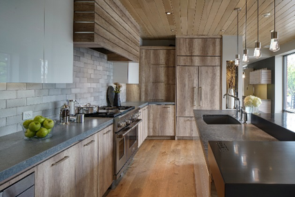 Drury Design’s Modern Farmhouse Kitchen features fully functional appliances and accessories.