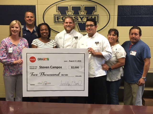 Steven Campos ProStart Student Finalist with teachers and parents