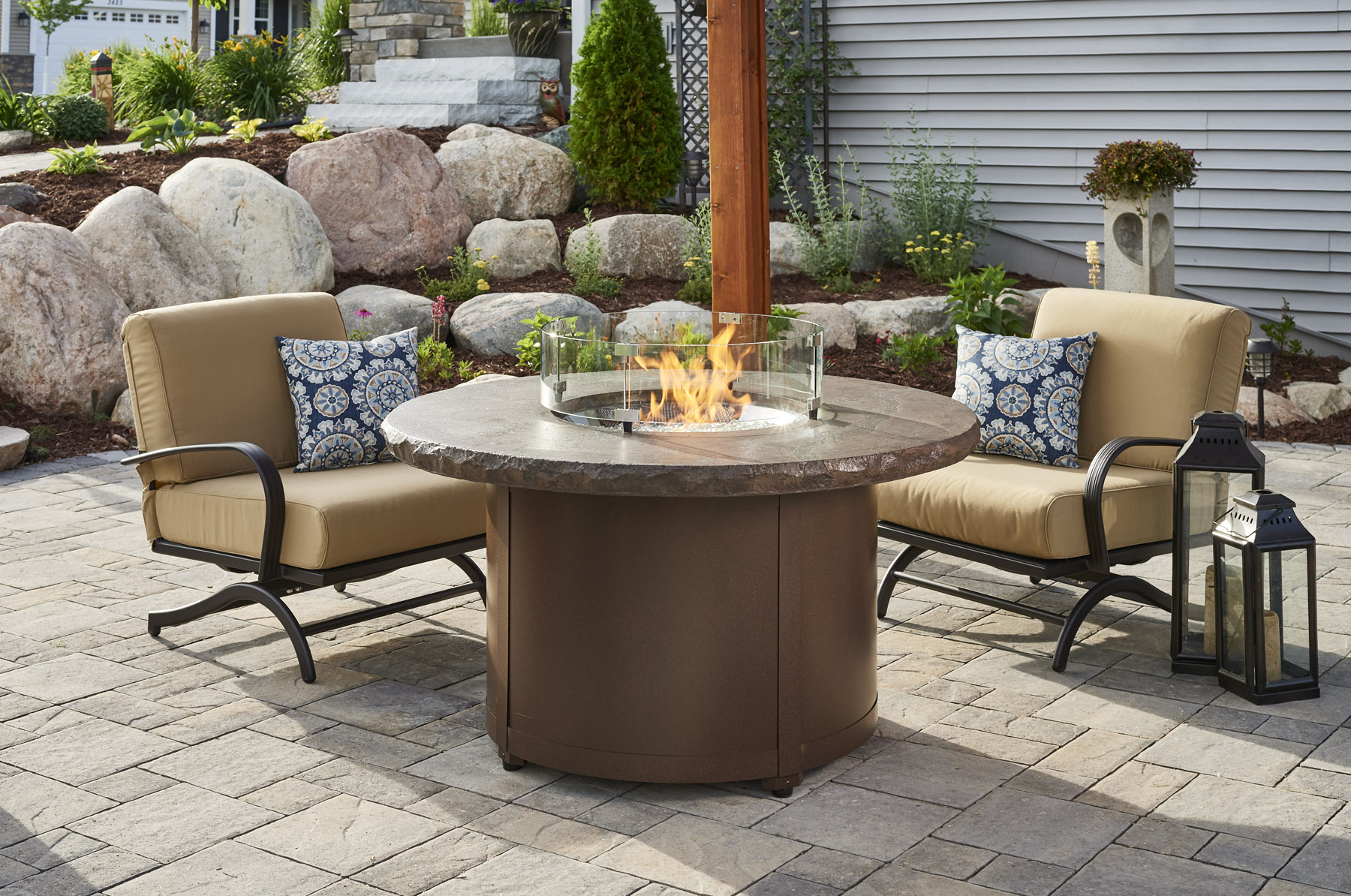 Marbleized Noche Beacon Chat Height Gas Fire Pit Table