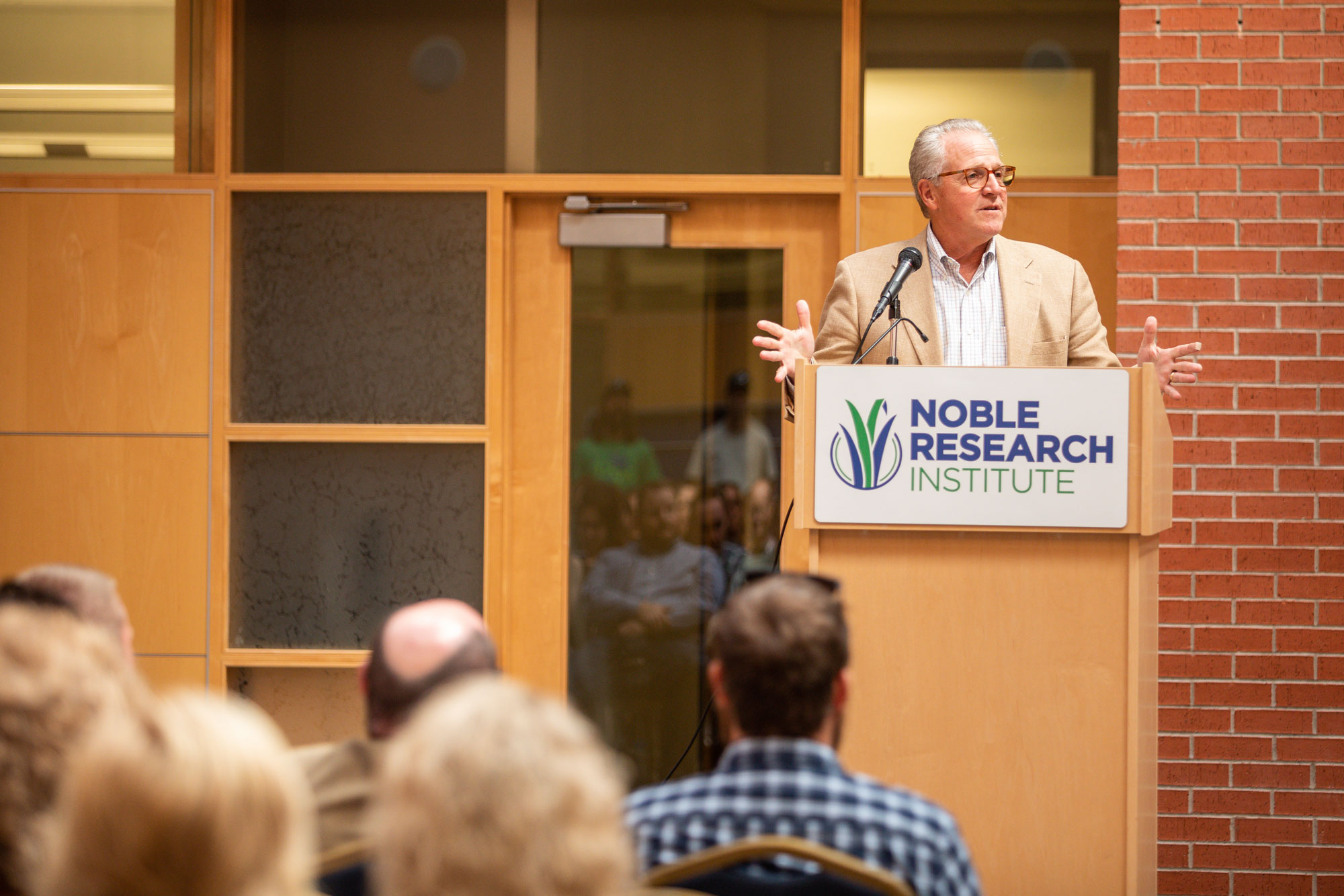 Bill Buckner announces his plans to retire as president and CEO of the Noble Research Institute during an employee meeting in Ardmore, Oklahoma, on Sept. 18, 2018.